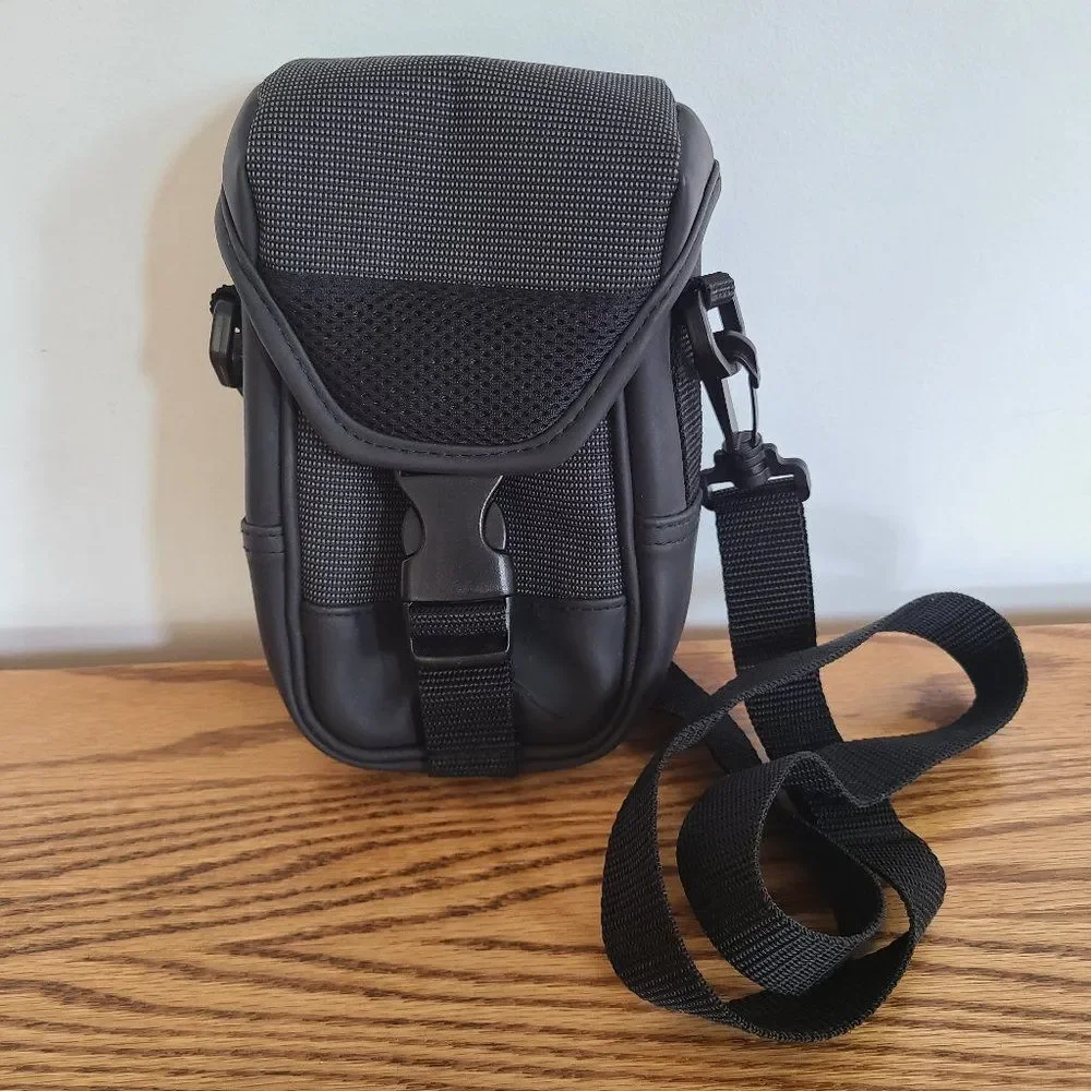 Photo Mate S206R1 Camera Bag With Shoulder Strap Black GUC